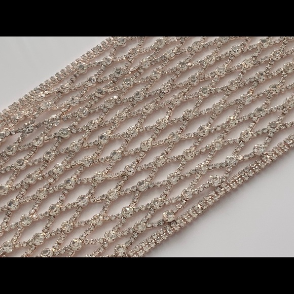 Luxury Rose Gold Rhinestone Mask + Cotton mask - Picture 2 of 7